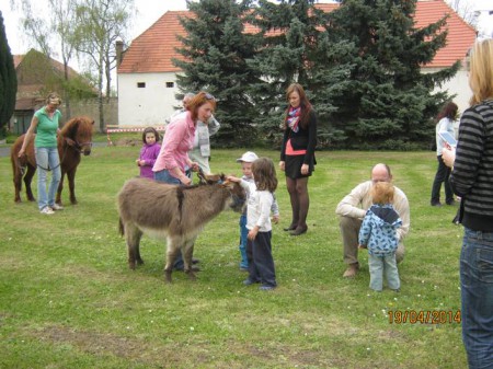 Arámek je magnet na děti...